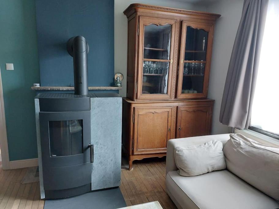 Le Reposoir Maison Spacieuse Avec Feu Au Bois Bertogne 외부 사진